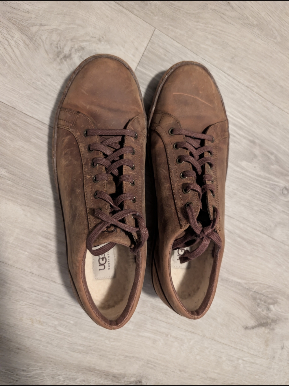UGG Men's Brown Leather Lace-Up Sneakers